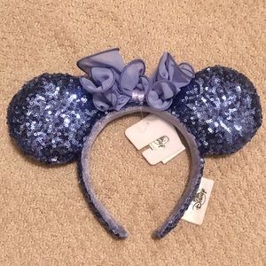 Disney Minnie Mouse Blue Iris Minnie Ears